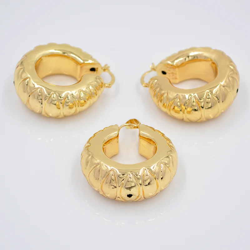 Sunny Jewelry Big Copper Hoop Women Maxi Dubai Jewelry Set Earrings Pendant Round Water Drop For Party Wedding Gift High Quality