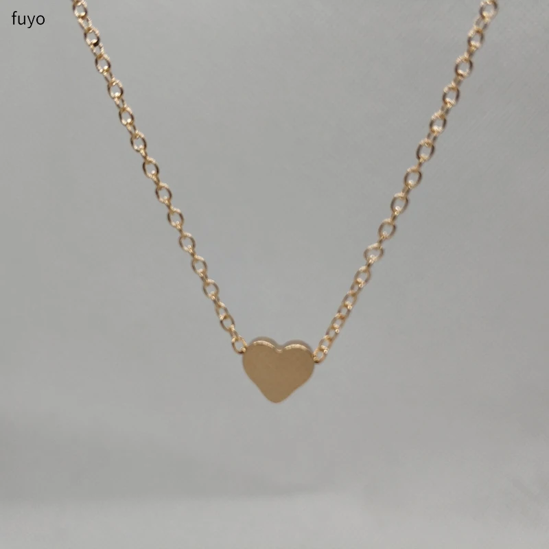 Tiny Heart Choker Necklace for Women gold color Chain Smalll Love Necklace Pendant on neck Bohemian Chocker Necklace Jewelry