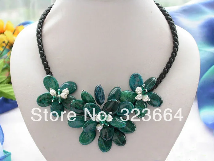 

18" green malachite basketry flower necklace pendant