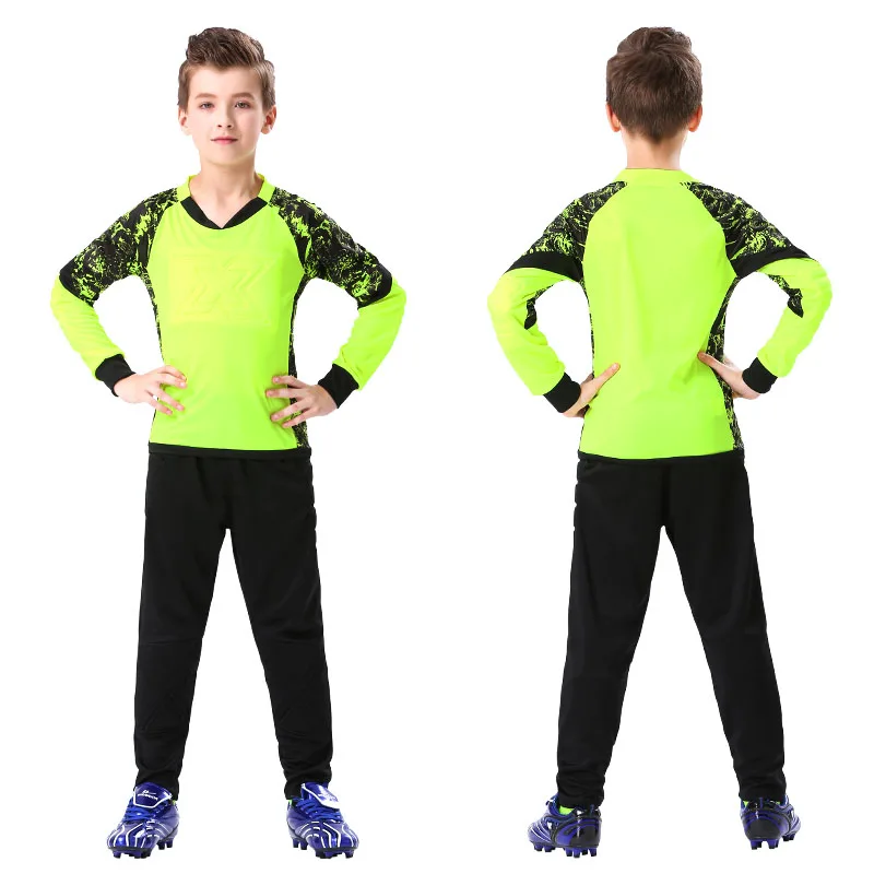 Child Soccer Goalkeeper Jersey Set Sponge Protector Customized Goalkeeper Uniform Suit Shorts Thicken Sponge Protector Doorkeepe