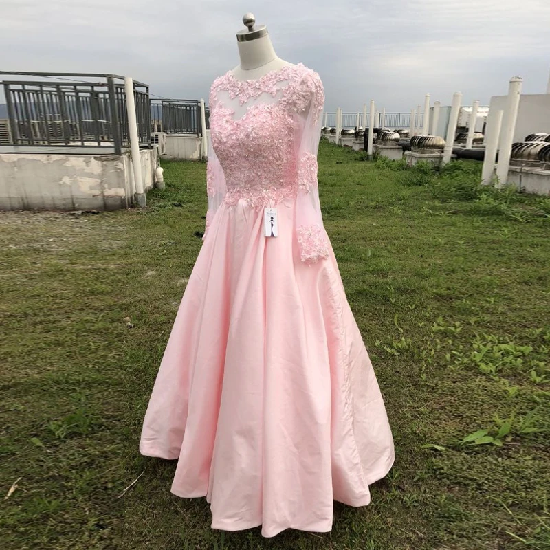 Roze A-lijn Floor Lengte Prom Jurken O-hals Met Lange Mouwen Kant Applicaties Kralen Avond Party Gown Taffeta Lange Robe De Mariee