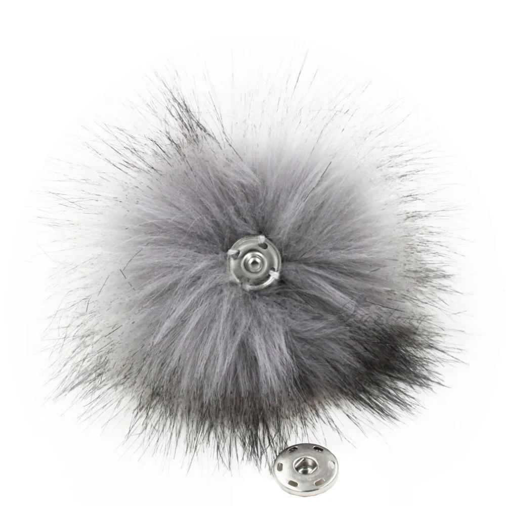 Nouveau 11 CM Faux Fourrure De Renard Pom Pom pour Chapeau avec la Presse bouton Faux Chapeau De Fourrure Bulle Amovible Fourrure Pompon Métal Boutons 1 Pcs