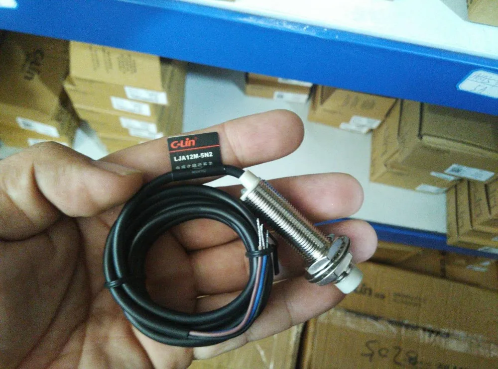 

Brand new original authentic C-Lin LJA12M-5N2 DC three-wire NPN normally closed inductive proximity switch