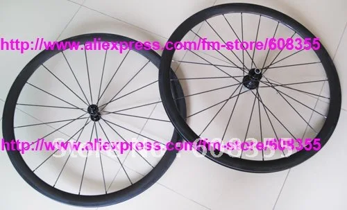 

3K Clincher Wheelset - Full Carbon Road Bike Bicycle 700C Clincher Wheelset - RIM 60MM , SPOKES , HUB, BRAKE PAD