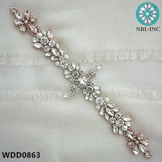 (30PCS )Wholesale bridal hand beaded silver crystal rhinestone appliques iron on for wedding dresses sash WDD0863