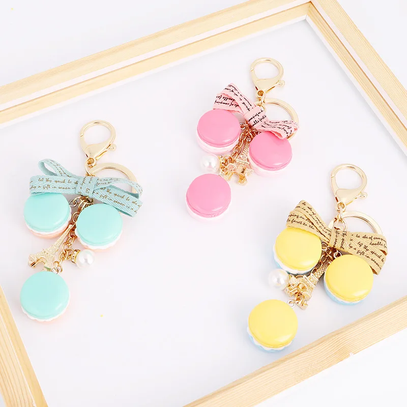 Cute Cake keychains Creative Keyrings Women Bag Charm Purse Pendant Ladies Fashion Key Chain Car Key Ring Party Gifts Wholesale