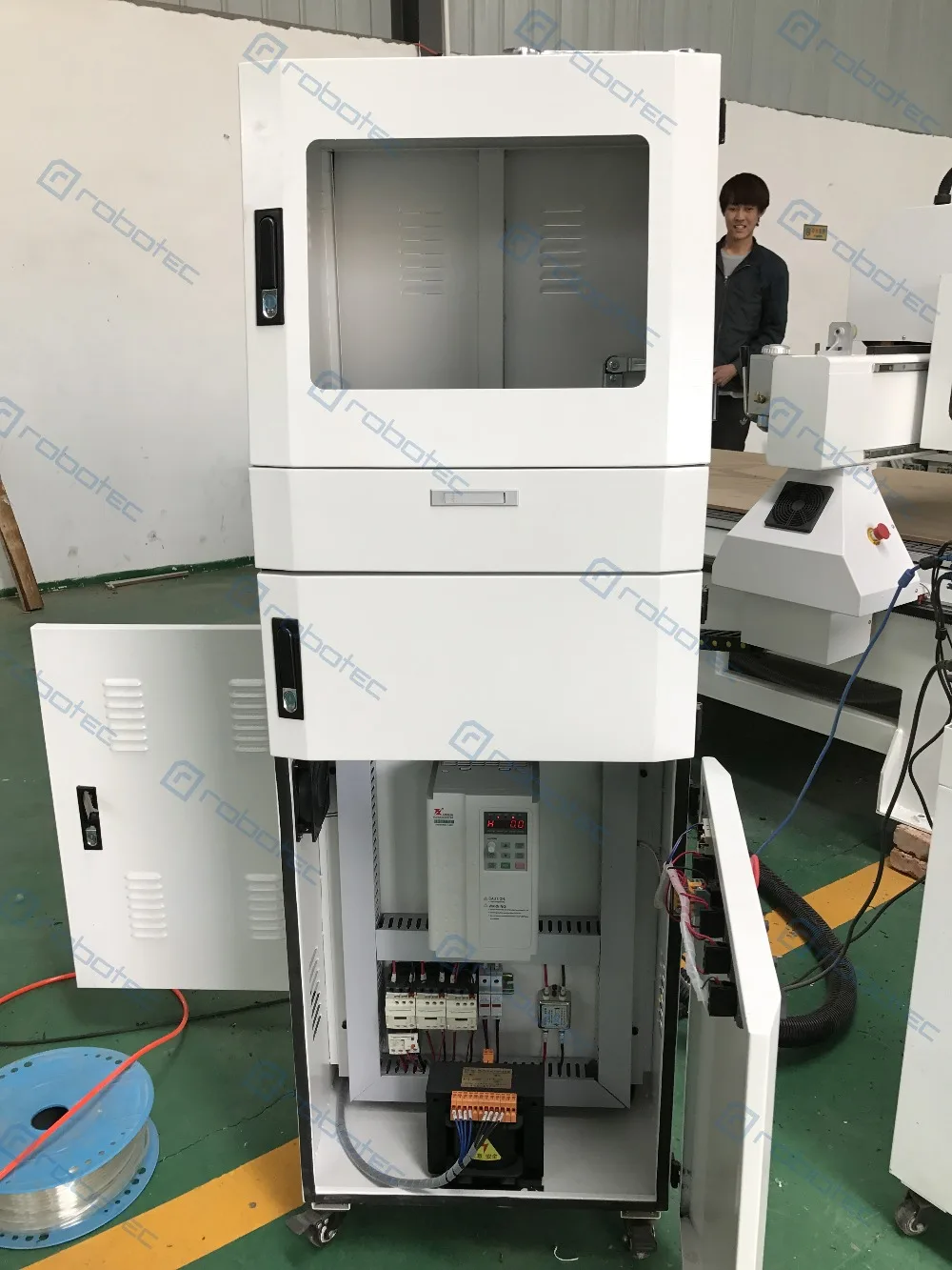 système de control DSP de mesa de vacío o ranura en T de alta precisión, enrutador cnc 3d para madera