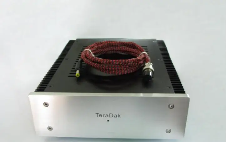 

Teradak DC-100 w высокопроизводительный Линейный источник питания (12 В, 5 В, 6,35 а)