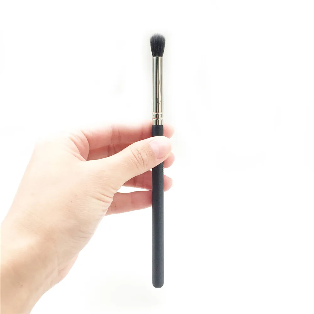 Duo Fibre Tapered Blending Brush 286S - Very-Soft Bristle Eyeshadow blending Highlighting Brush -Beauty Makeup Application Tool