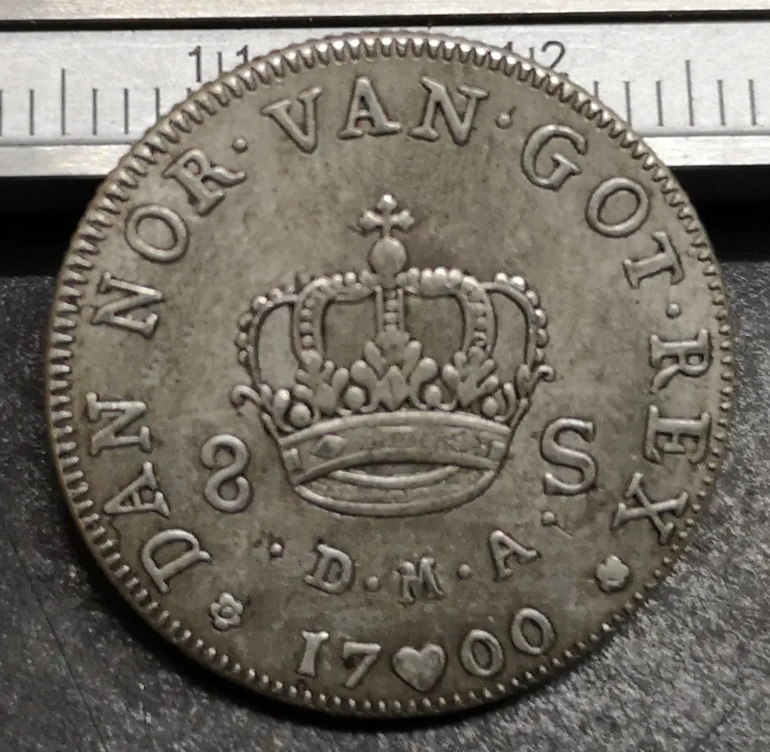 1700 Denmark 8 Skilling Dansk-Frederik IV Silver Plated Coin Copy