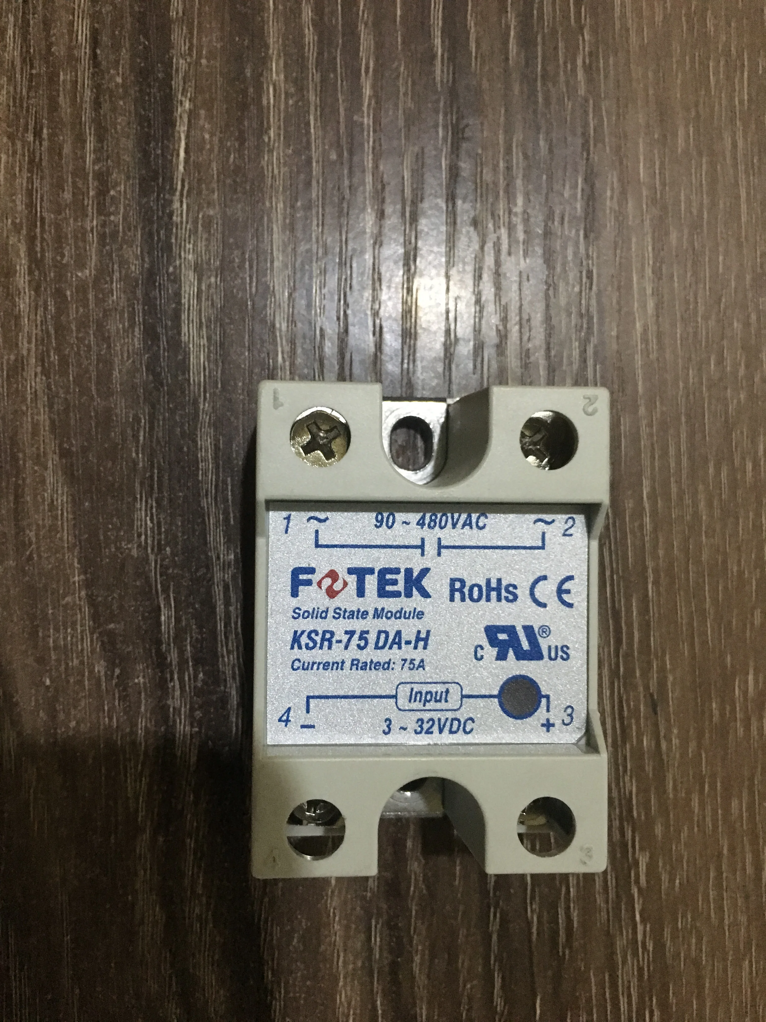 Original   FOTEK economy high voltage solid state relay KSR-75DA-H  90-480VAC   3-32VDC