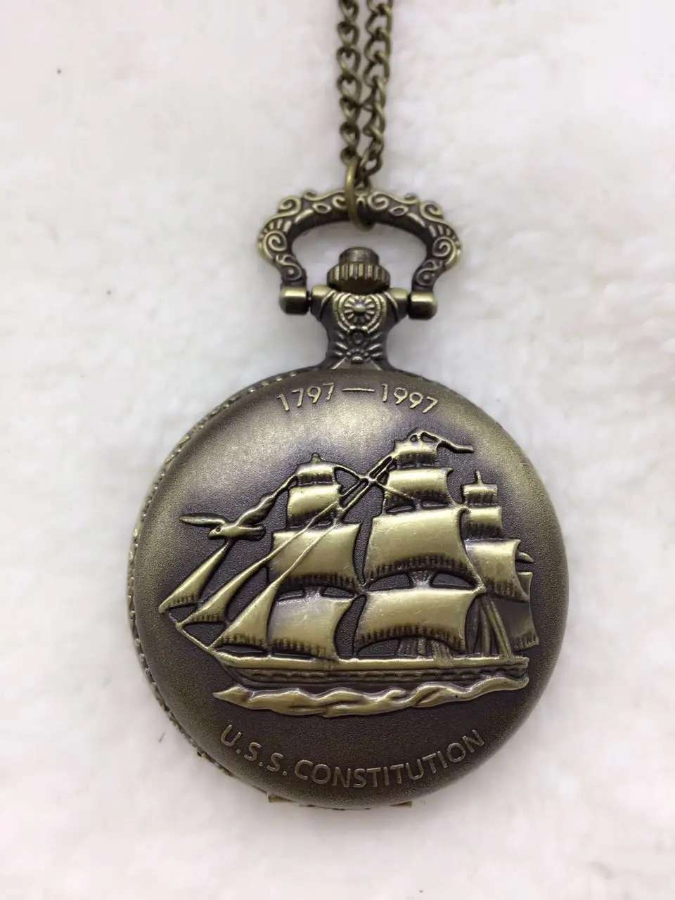 Free shipping Antique Bronze Sailing Canvas Boat Ship Necklace Pocket Chain Quartz Pendant Watch Gift 10pcs/lot