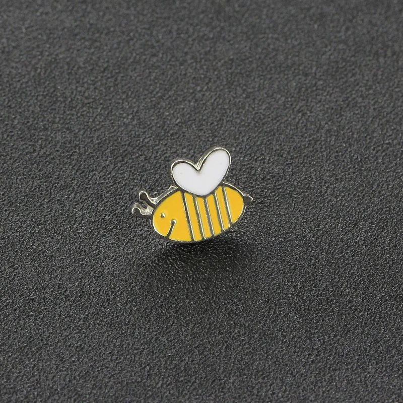 honeybee Pin Set white yellow bee pins and broches mini Cartoon hat bag badge Jewelry Brooches gift For children boys girls