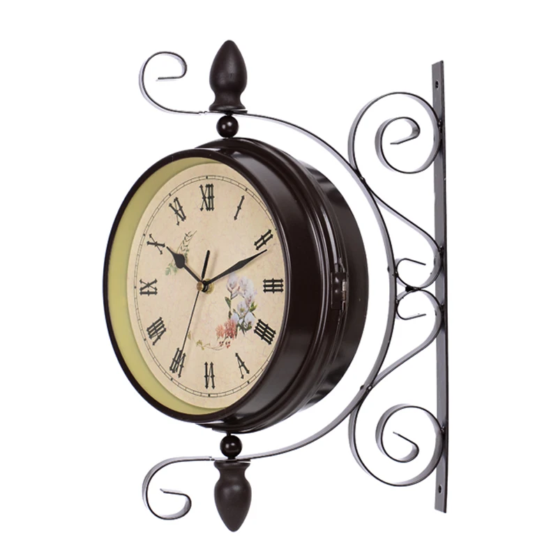 European Vintage 8,10 inch Black Iron Circled Antique Yellow Background Grand Central Terminal New York Printed Hang Wall Clock