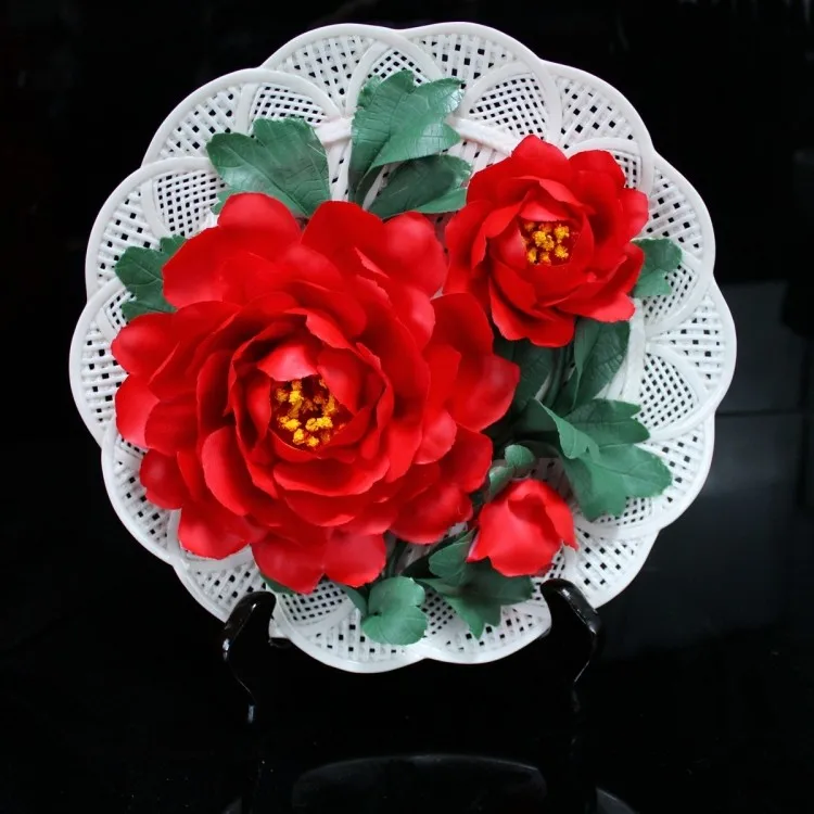 Luoyang red peony handmade art ceramic flower national beauty and heavenly fragrance hollow hanging plate Home Furnishing decora