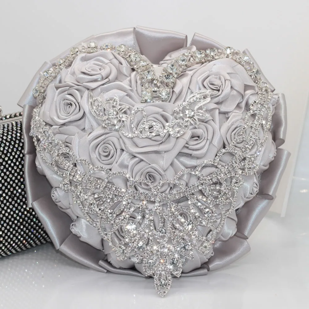 Bride Brooch Bouquet Silver Heart Shape Wedding Bouquet Crystal Bridal Bouquets Fashion Buque De Mariage Wedding Accessories