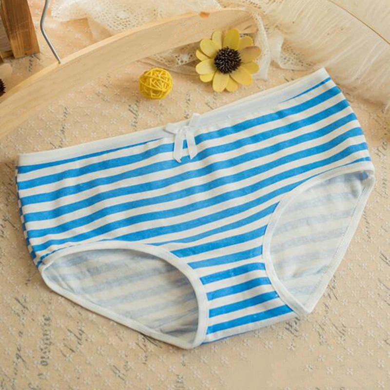 Fashion Soft Cotton Stripes Panties Bowknot Cute Underwear Women Panties Briefs Good Quality Soft Comfy Underwear Candy Color