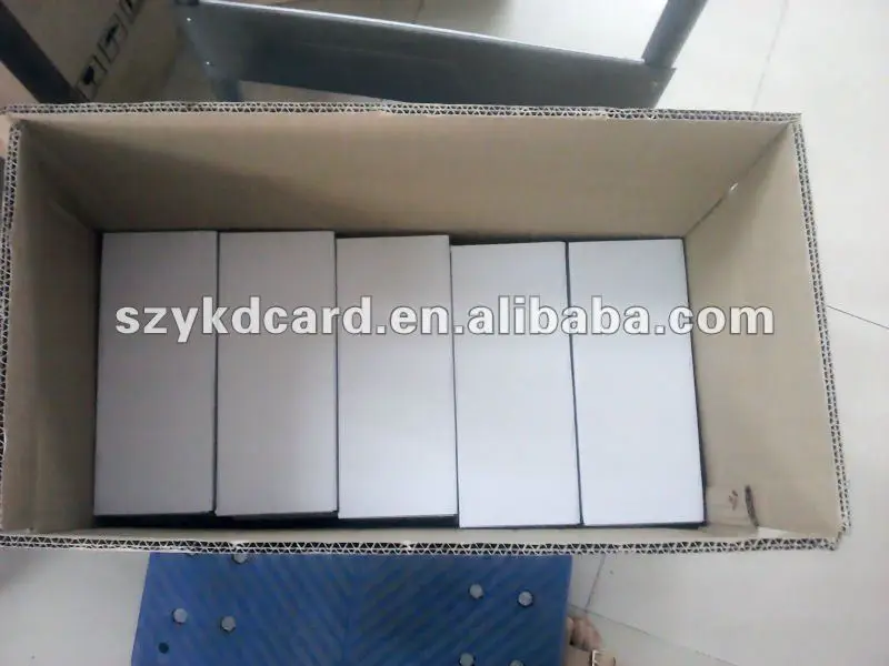 Blank White EM4305 Smart Card