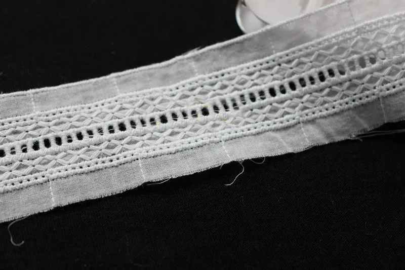 

13 yard 4.4cm 1.73" wide white cotton embroidered tapes lace trim ribbon clothing dress skirt curtain fabric 10115QL4K36