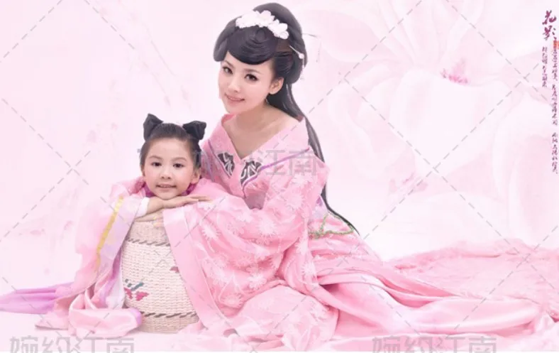 

Hua Ying Pink Aesthetic Mummy-Daughter Family Outfit Parent-child costumes Tang suit hanfu child costume Set