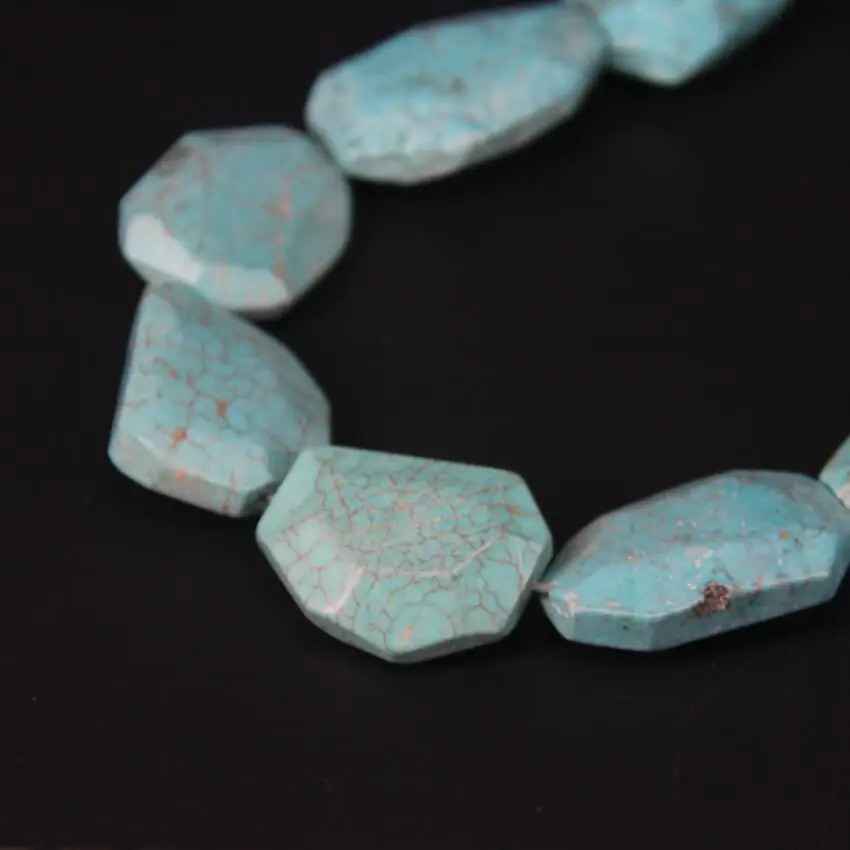 11-13pcs/strand Natural Turquoises Faceted Slab Nugget Loose Beads,Blue Howlite Magnesite Stone Slice Pendants Jewelry Making