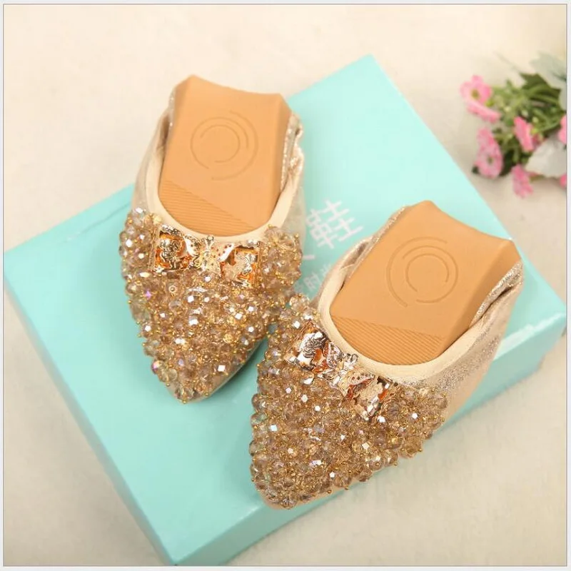 2021 New Fashion Career Ladies Flat Shoes Pointed Cone Diamond Very Soft Flat Shoes Women Plus Size 31-45