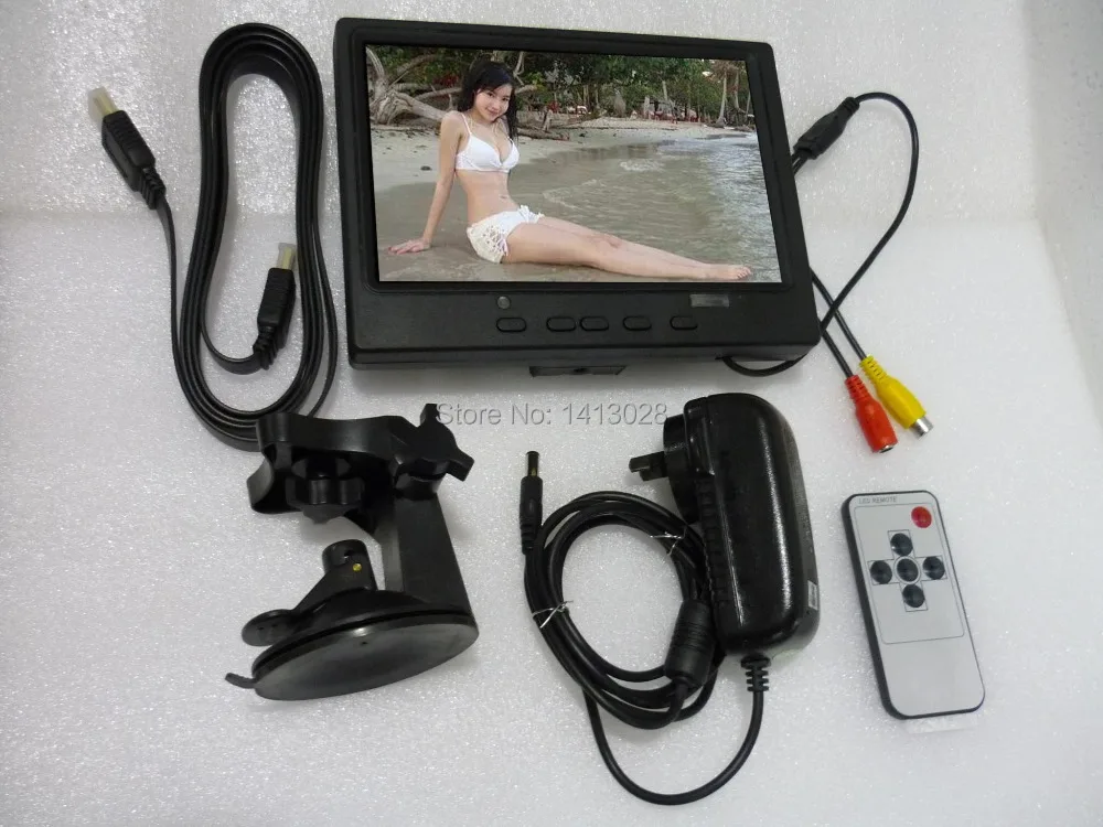 7 inch car on-board monitor 7 inch high resolution VGA monitor + 2AV + HDMI reversing video shows 5-20 v input power