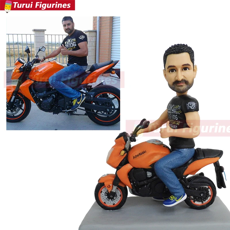 men with motorbike figurines personalized portrait custom bobblehead clay dolls 3D caricature figurines for motorcyclist