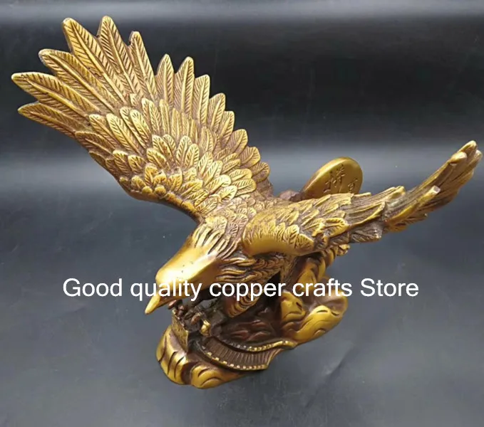 

China Exquisite craft spreading its wings and flying eagle brass statue