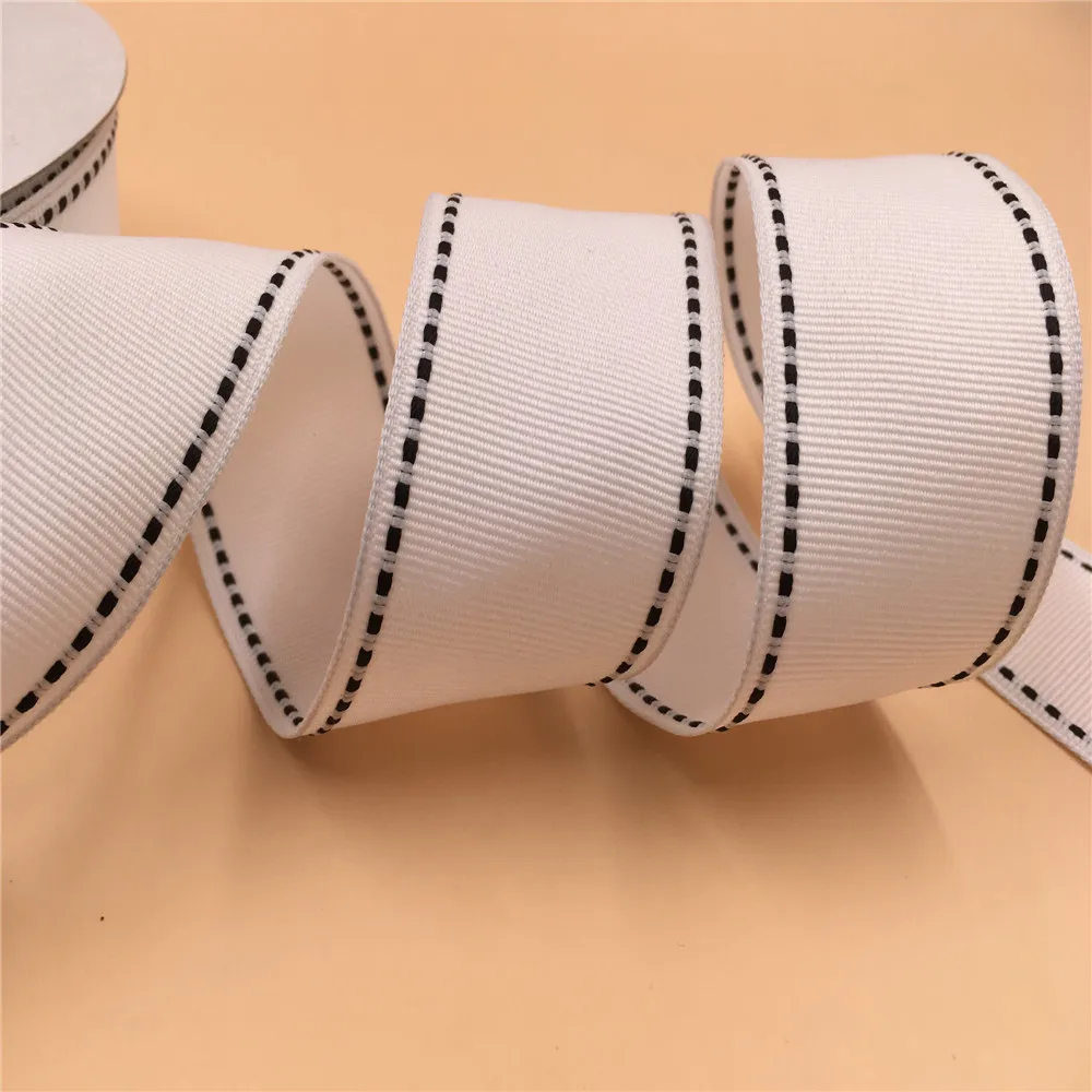 

38mm X 25yards Wired White Grosgrain Ribbon with Black Saddle Stitches Edge for Gift Wrapping Craft Decoration N2022