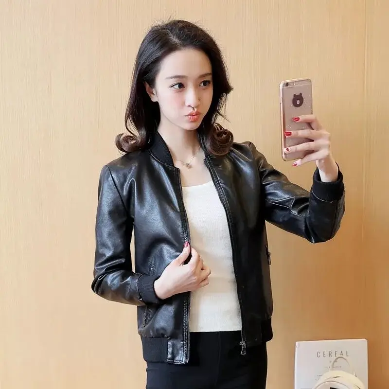 Leather jacket 2020 women\'s high waist PU leather jacket soft leather jacket Slim round neck motorcycle jacket black