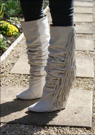 Women Knee High Suede Fringe Boots Black/White/Gray Platform Wedged Tall Boots New Brand Fashion Women Motorcycle Tassel Boots