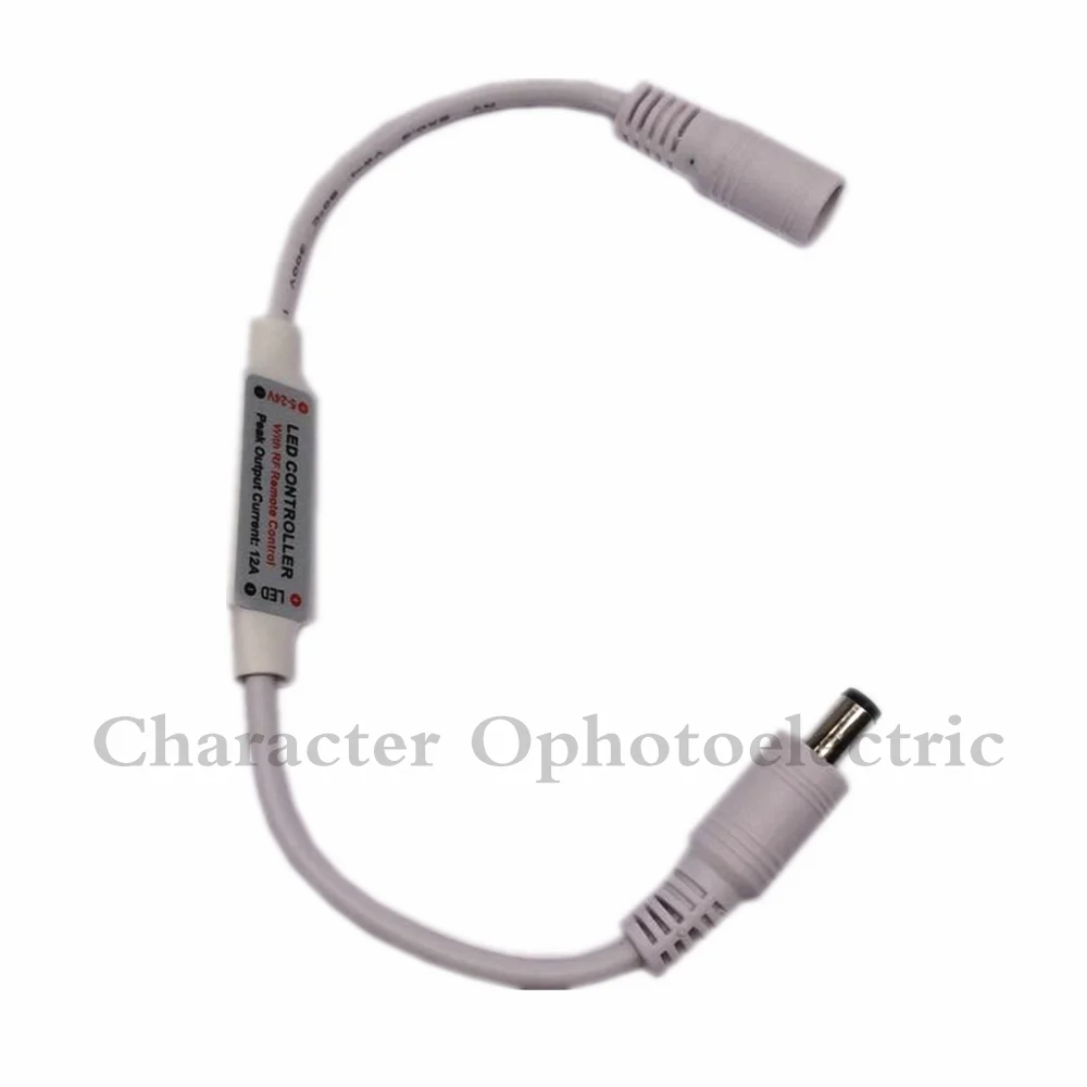 LED Strip Controller DC5-24V Wireless RF LED Controller untuk Warna Tunggal LED Strip Peredupan