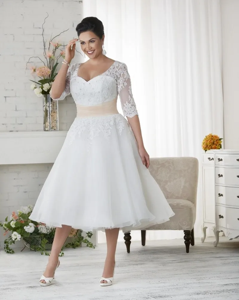 Tee Länge Plus Größe Hochzeit Kleid Mit Halbarm Appliques Spitze Frauen Brautkleid Frauen Plus Größe Hochzeit Kleider