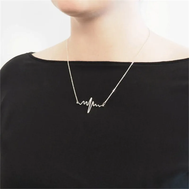 Simple Wave Heart Necklace Chic Ecg Pulse Charm Pendant Necklace Lightning Women Vintage Fashion Jewelry Accessories Gold Color