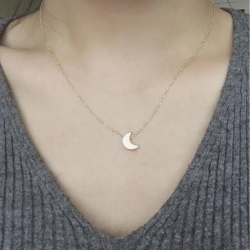 2018 Minimalist Crescent Moon Silver Gold Long Necklace Women Jewelry Solid Chain Pendant Necklace Women Chocker Vintage