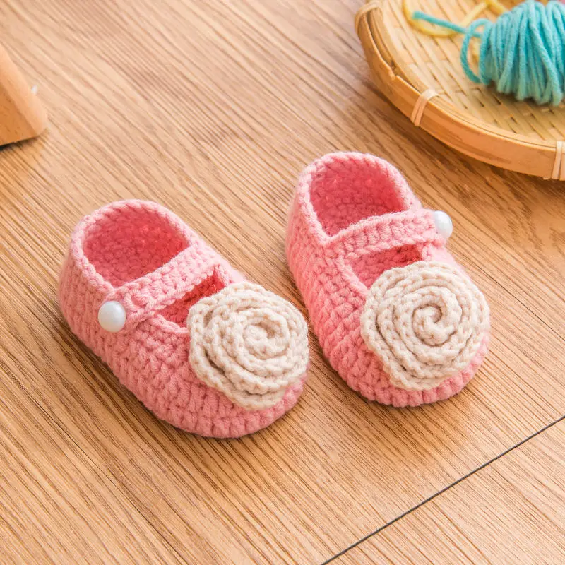 QYFLYXUEHandmade wool Crochet knitted baby shoes, wool and cotton yarn materials, newborn gift shoes