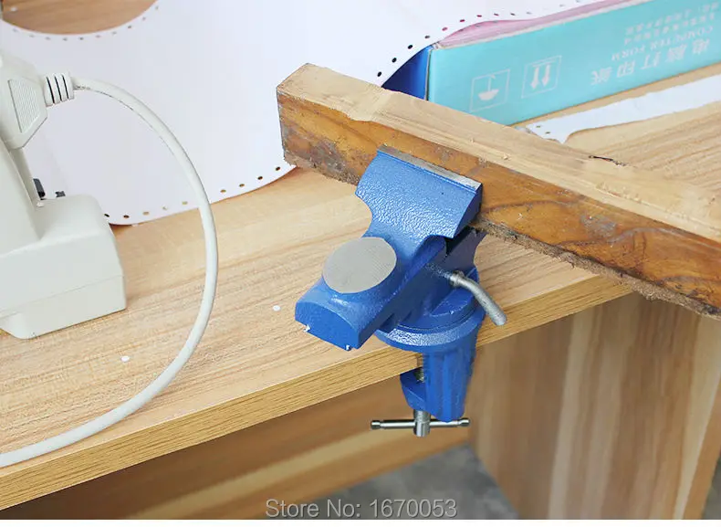 Upscale Movable Table Vise can be Rotated 360 Degrees MINI Upscale Vise with Fast Shipping Fee