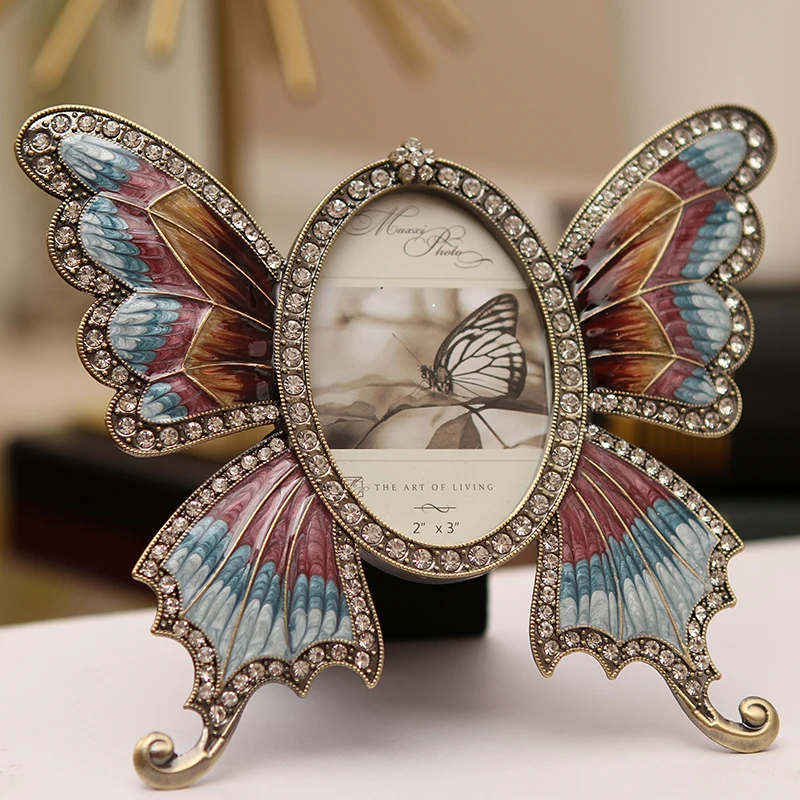 

Modern Brief Metal Butterfly Photo Frame Decoration Quality Picture Frame