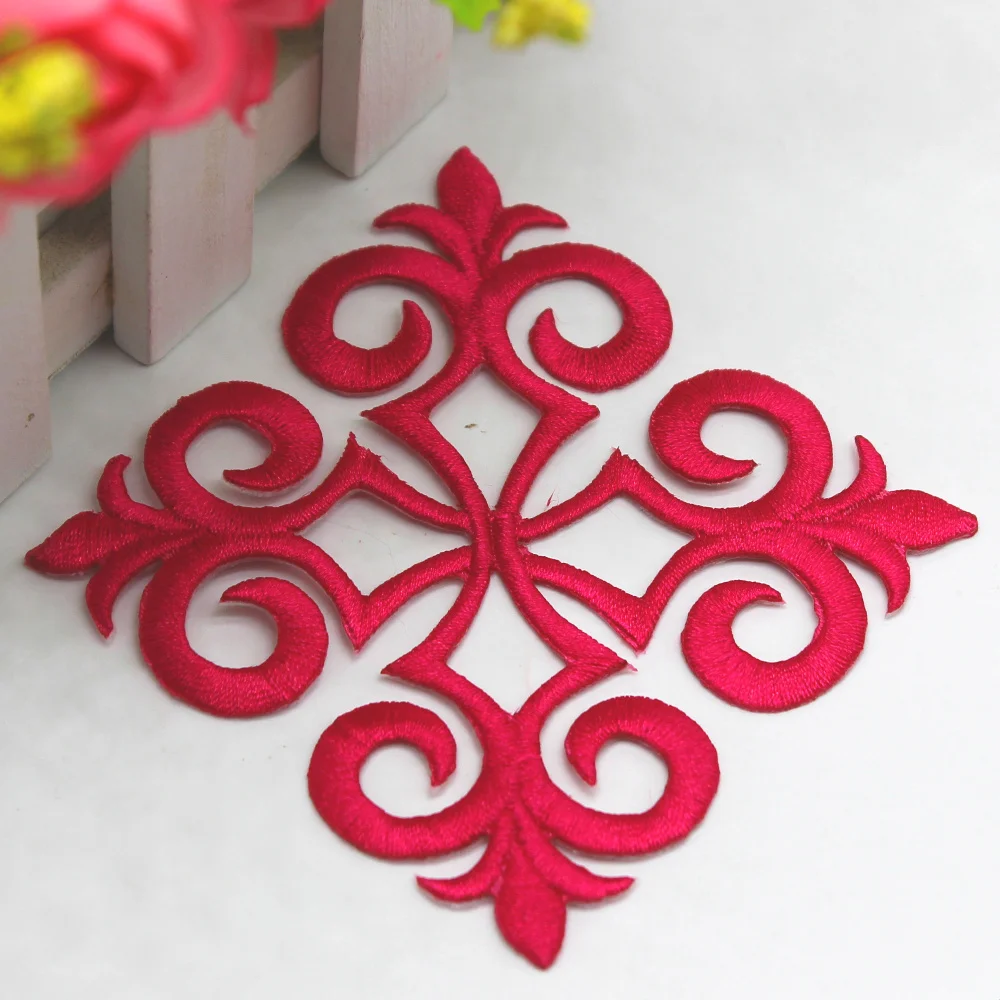 1 Piece Iron on Embroidery Flower Gold Appliqued Cosplay Costume Trims Diy Garment Patches 8cm*8cm