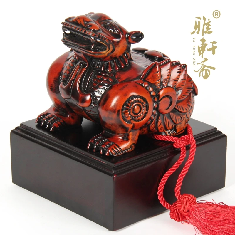 Dongyang wood carving wood brave seal lucky draw luck lucky mascot Home Furnishing ornaments business gifts