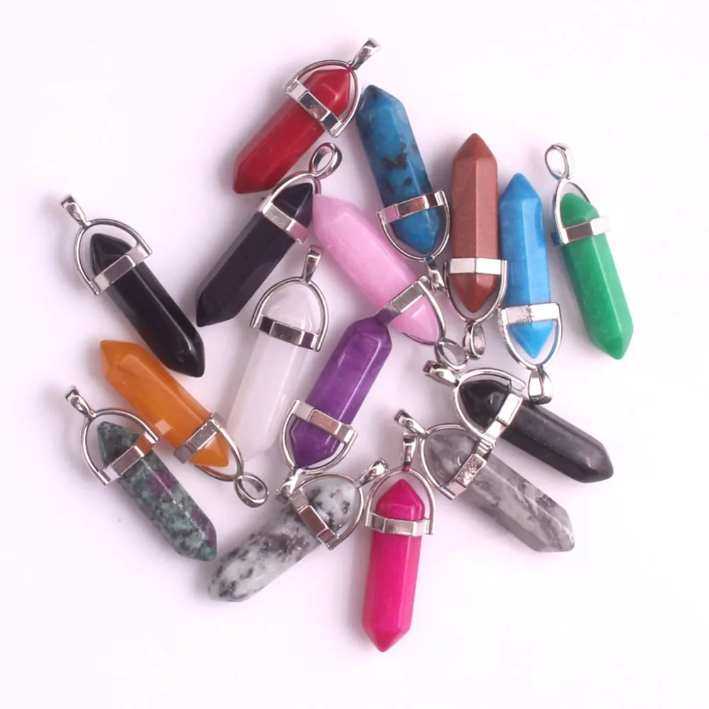 Wholesale 50pcs/lot Assorted Strawberry Quartz Natural Stone Pendants Charms Hexagonal Pointed Healing Reiki 7 Chakra Pendulum