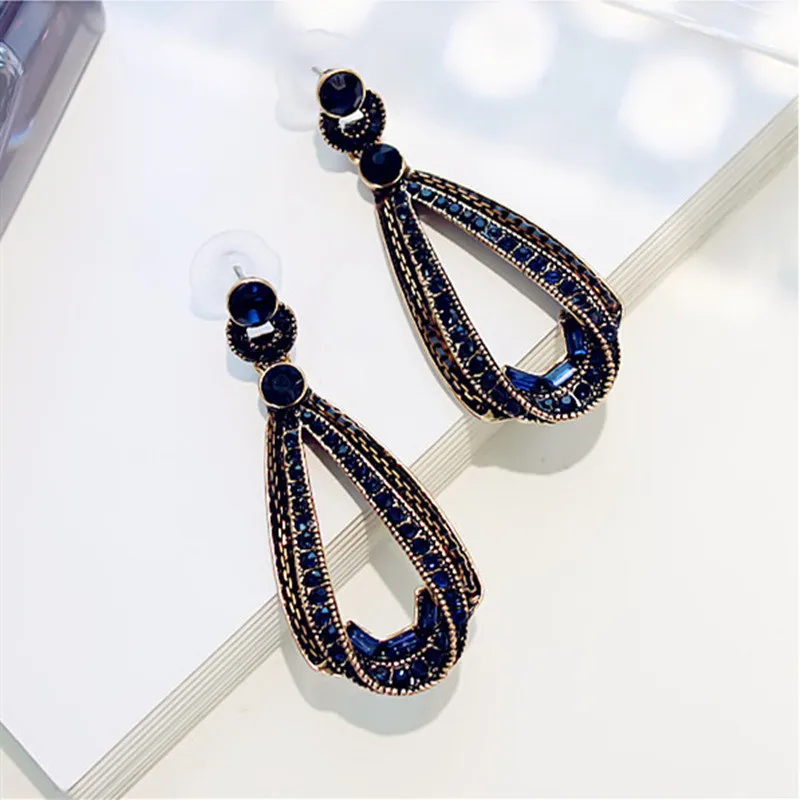 LUBOV Exaggerated Blue Crystal Lace Golden Metal Chain Dangle Earrings Women Personality Statement Drop Earrings Christmas Gift