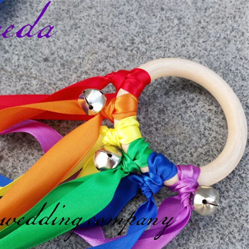 10pcs/lot Rainbow Color Wooden Ring With Bell Birthday Party Favors