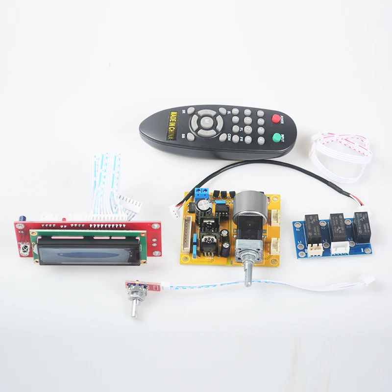 

YJHIFI L9110H LCD Volume Dispaly Motor Potentiometer Remote Controller 2.0 Channel Pre-Amp Amplifier Board for Audio DIY