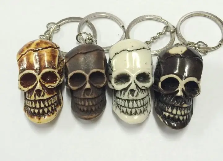 8 keychain Faux Bone Personality Men's Retro Skull Biker Jewelry Style Gift