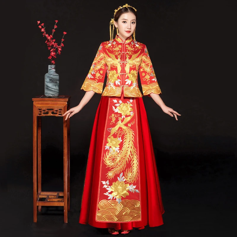 

Oriental Asian Bride beauty Chinese traditional Wedding Dress Women Red Floral Embroidery Cheongsam Robe Long Party Qipao style