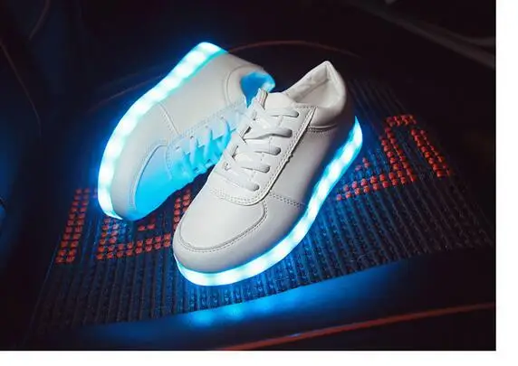 Led luminous Shoes For Boys girls Fashion Light Up Casual kids 7 Colors Outdoor new simulation sole Glowing children sneaker