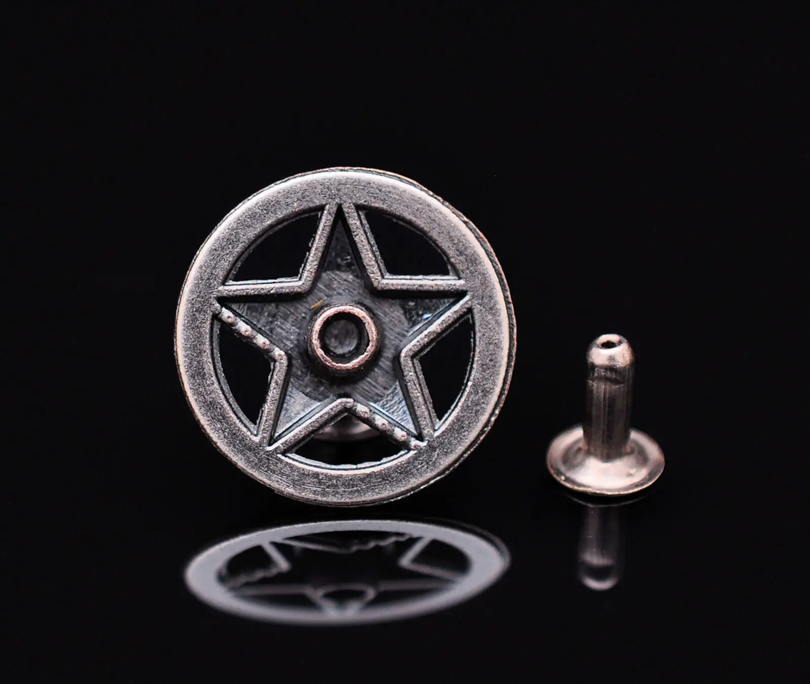 30x 17mm Round Western Texas Star Fasteners Rivet Studs Belt Bag Leathercraft Concho