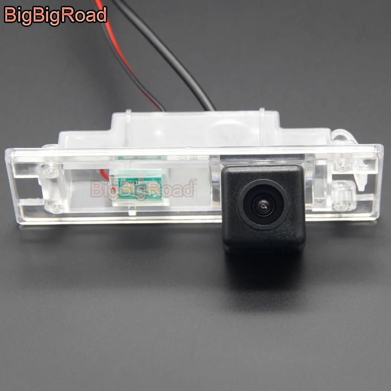 

BigBigRoad Car Rear View Parking Camera For BMW 1 Series E81 E87 E89 116 118 116I 120I / 6 Series 640I F12 F13 F06 F20 F21